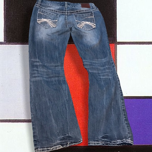 Maurices Jeans, Woman’s Size 11/12 Short - Picture 9 of 16